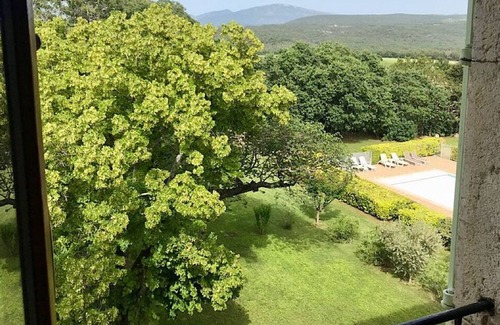Saint-Laurent-du-Verdon Apartment | Chateau St-laurent-du-verdon, Beautiful Apt in Historic 17th Century Chateau
