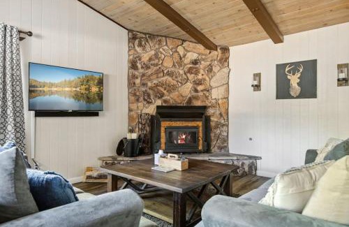 Big Bear City House | Chateau Oso Grande in Big Bear