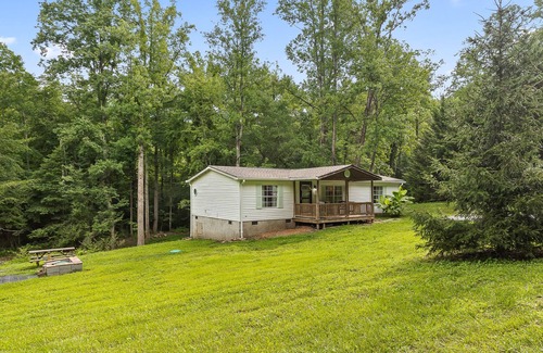 Fairmount House | Chattanooga Area Mountain Retreat: Peaceful setting in convenient location