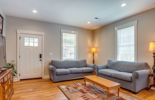 North Chattanooga House | Chattanooga Getaway w/ Porch - 2 Mi to Downtown!