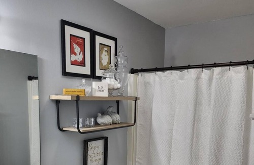 Lupton City House | Chattanooga Mountain Retreat-Country and City in the perfect location!