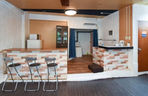 Okinawa Apartment | Cheap Kokusai Street Fully chartered accommodation/Naha Okinawa
