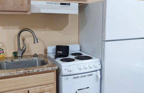Downtown Baltimore House | Cheapest room