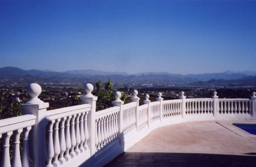 Alhaurin de la Torre Villa | CHECK OUT GREAT WINTER RATES nVILLA PRIVATE POOL/MOUNTAIN VIEW HOT TUB! WI FI