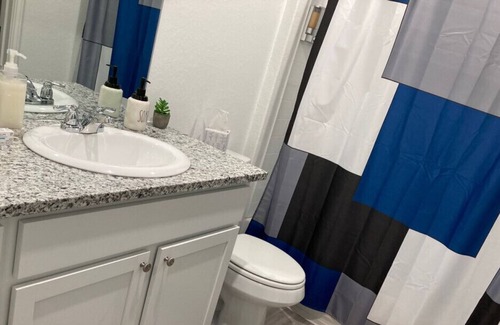 San Antonio House | Cheerful 2-2 Home close to SeaWorld San Antonio TX