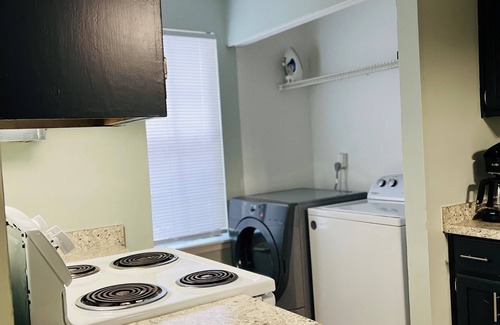 St. Marys House | CHEERFUL 2 BEDROOM 2 BATH