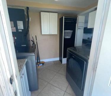 Westwood Lakes House | Cheerful 2 bedroom home in the best area of Miami