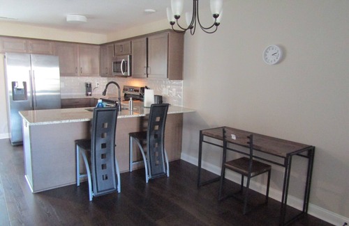 Clarksville House | Cheerful 2-Bedroom Townhouse with Pool