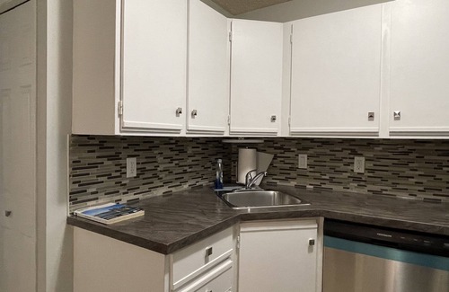 Saskatoon House | Cheerful 3-bedroom home with indoor fireplace. Netflix