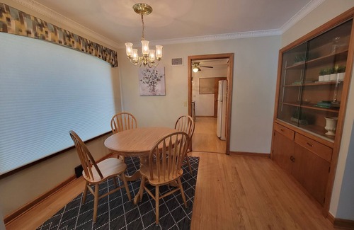 Milwaukee House | Cheerful 3 bedroom home with garage parking