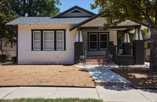 Tobin Hill House | ☀️Cheerful 3-bedroom home w/free parking