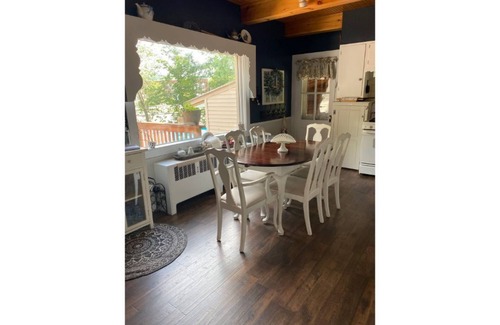 Warrensburg House | Cheerful 3-bedroom home with a pool