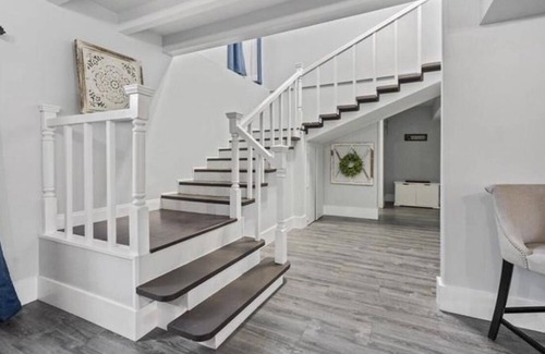 Little Ranches House | Cheerful 5 Bedroom Villa with a pool 6 Horse stalls on the property xtra charge