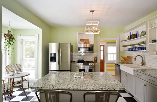Fennville Other | Cheerful Farmhouse near Saugatuck & Wineries