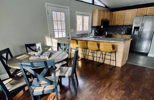 Laconia House | Cheerful Green House near Gunstock Mountain Resort
