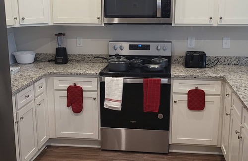Northeast Raleigh House | Cheerful home entire 3 bedroom with massage chair n