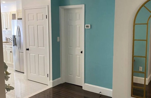 Pelham Gardens Apartment | Cheerful spacious, two bedroom, cozy, and Unique home