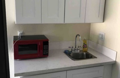 Monrovia House | Cheerful Studio Monrovia Old Town/Pasadena/COH