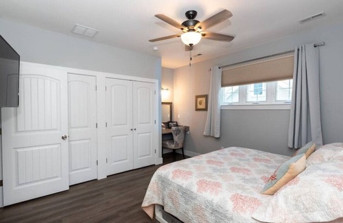 Ventnor City House | Cheerful Ventnor House Walk to the Beach