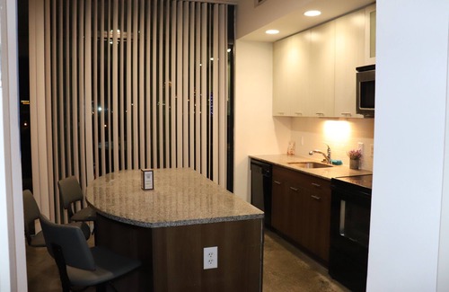 Westside Apartment | Chef Kay's Modern Midtown Gem