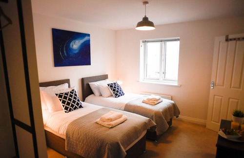 Chelmsford Apartment | Chelmsford Contractor Apartment with Parking by Eden Relocations