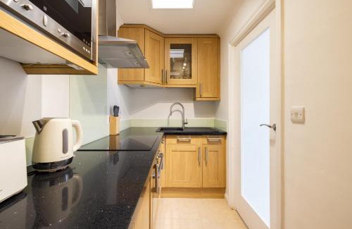 Sands End Apartment | Chelsea Harbour Luxury Apartment