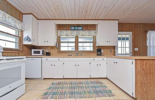 Long Beach House | Chelsea House