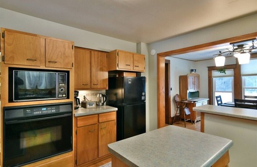 Cable House | Chequamegon Haus - Comfortable and Charming walk to downtown Cable, WI
