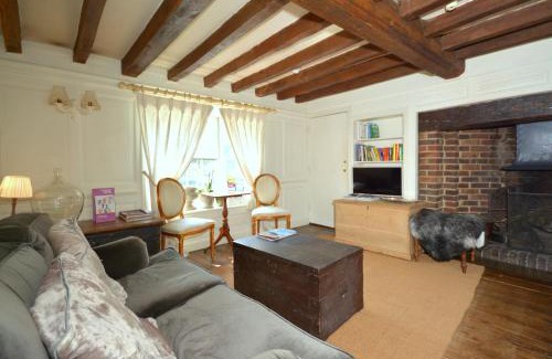 Pulborough Hotel | Chequers Hotel