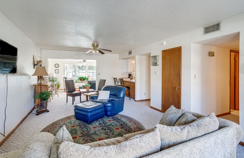 Hardy House | Cherokee Village Townhome w/3 Community Pools!