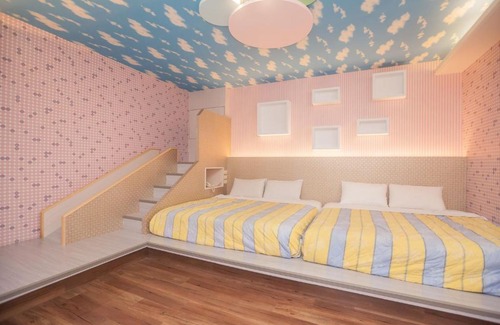 Puli Hotel | Cherry Blossom Motel