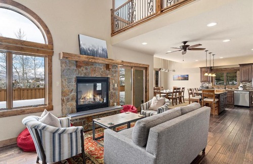 Steamboat Springs House | Cherry Drive home