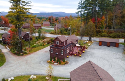 Bethlehem Cabin | Cherry Lodge: Comfortable King Room Escape