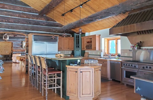 Granby House | Cherry Ranch-Incredible Luxury Custom Log Home-5Bd