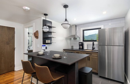 Black Mountain Apartment | Cherry Street Loft (B) | In the Heart of Downtown Black Mtn!