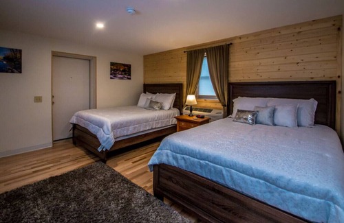 Bethlehem Resort | Cherry Suite: Cozy Mountain Resort Suite