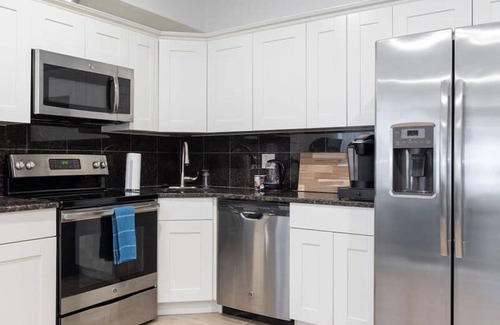 Chinatown Apartment | Cherry Suites 2BR Apt w W D Arcade Machine