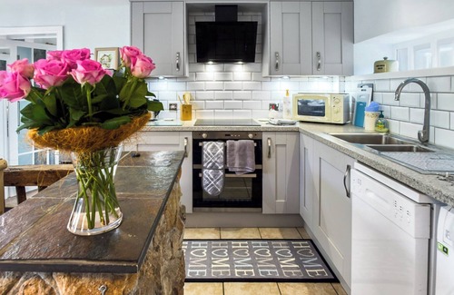 Cheddar Cottage | Cherry Tree Cottage - UK46659