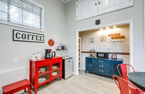 Williams Apartment | ‘Cherry Tree Studio’ Arizona Retreat Near Route 66