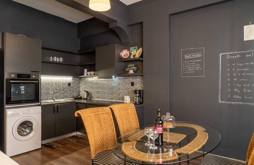 Limenas Chersonisou Apartment | Chersonissos Central Apartment