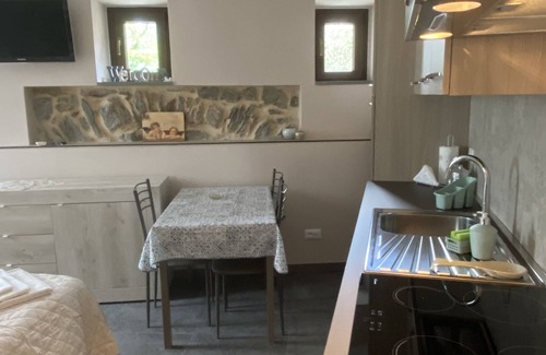 Castelnuovo Magra Apartment | Cherub Angel House