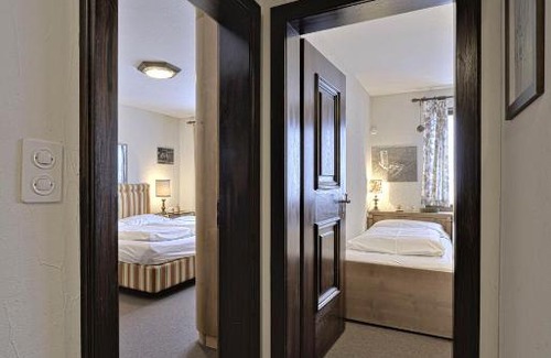 Samedan Apartment | Chesa Murtiroel - Samedan