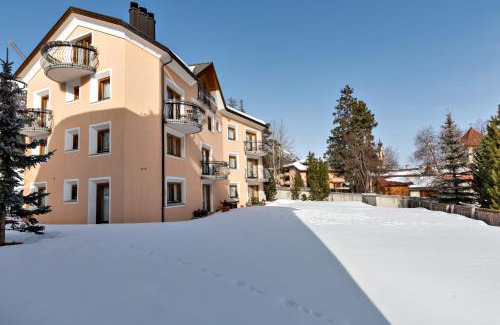 Samedan Apartment | Chesa Roser - Samedan