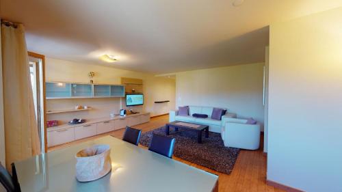 Madulain Apartment | Chesa Seraina Abitaziun Seraina 4 - Sand - Madulain