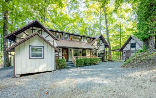 Topton Villa | Chestnut Lodge - Family Cabin on Lake Nantahala