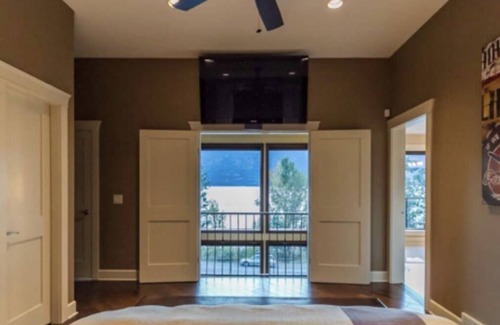 Central Okanagan House | Chetwin Cabin