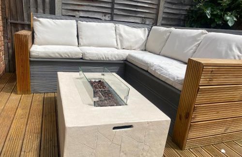 Cricklewood Apartment | cheviot 2 bed
