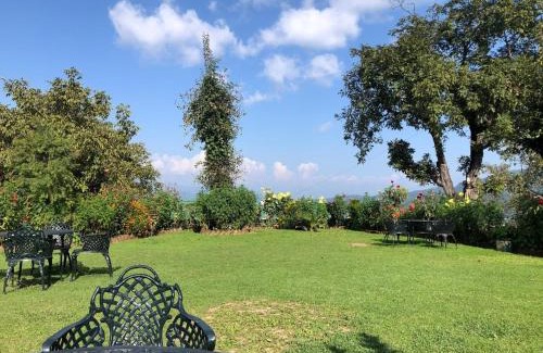 Kausani Hotel | Chevron Eco Lodge Kausani