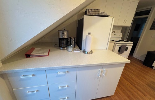 Broadmoor Apartment | Cheyenne Canyon Getaway