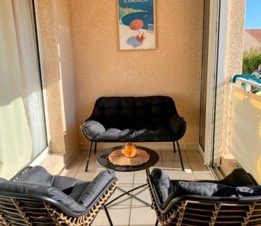 Prunete Apartment | Chez Aline - Appartement en bord de mer